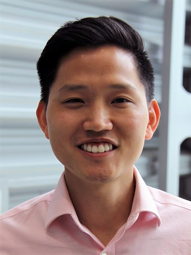 head shot of Jonathan Song